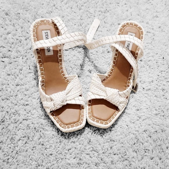 Steve Madden Jylan Wedge Sandal - Picture 1 of 4